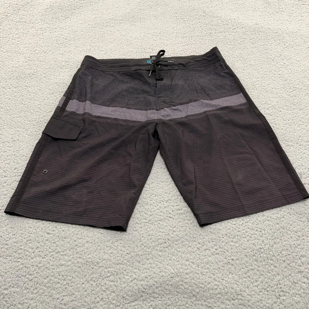 Ocean Pacific Board Shorts Mens 36 OPFlex 4-Way Stretch Black Striped